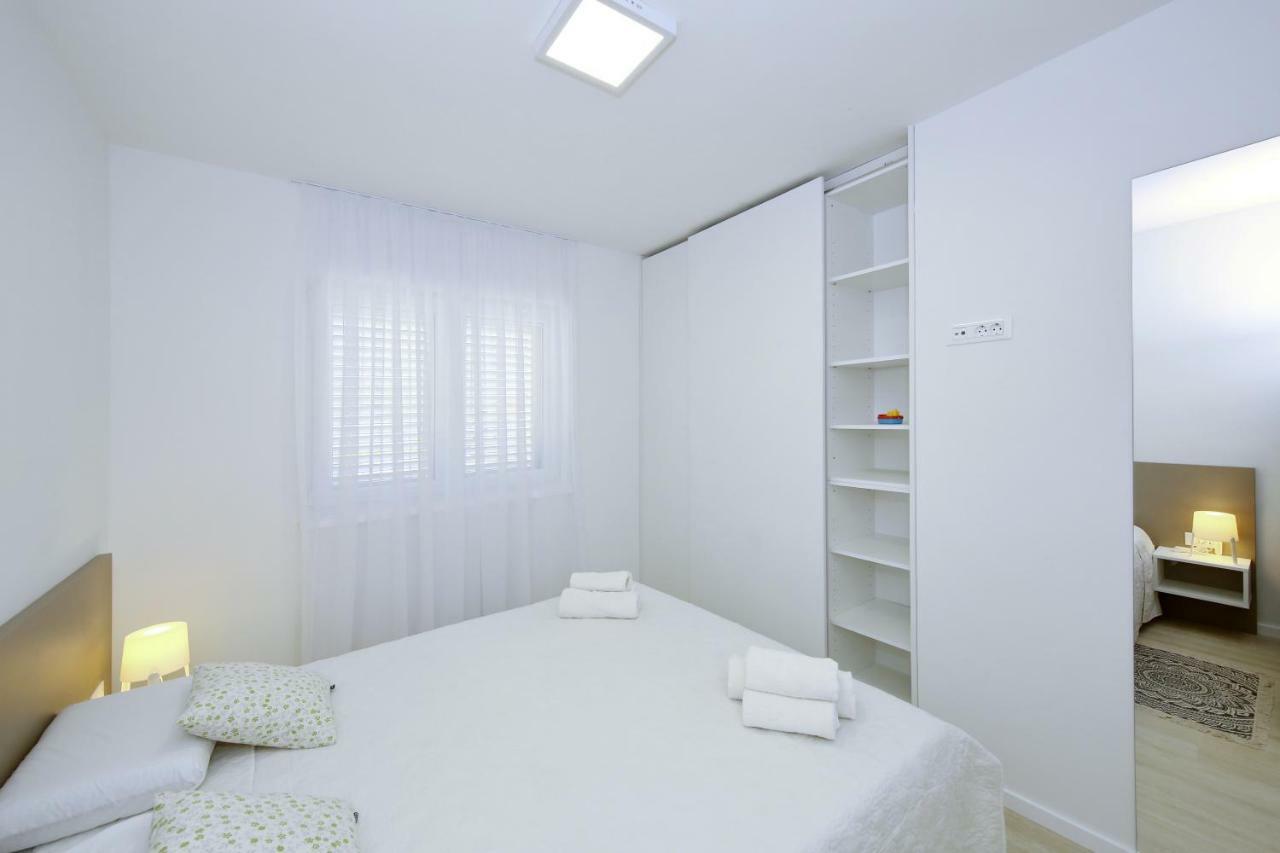 פריבלאקה Valadar Apartments מראה חיצוני תמונה