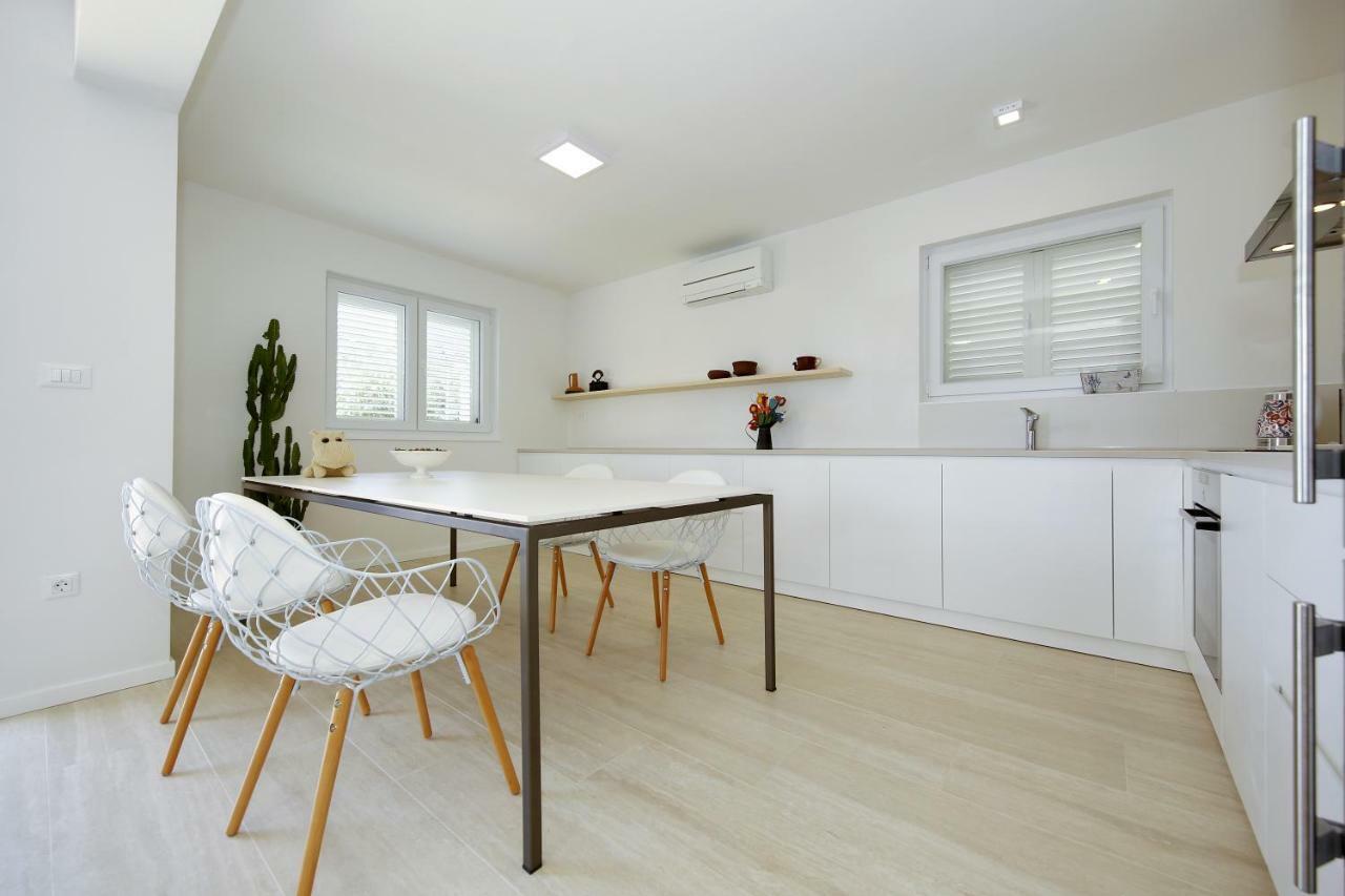 פריבלאקה Valadar Apartments מראה חיצוני תמונה