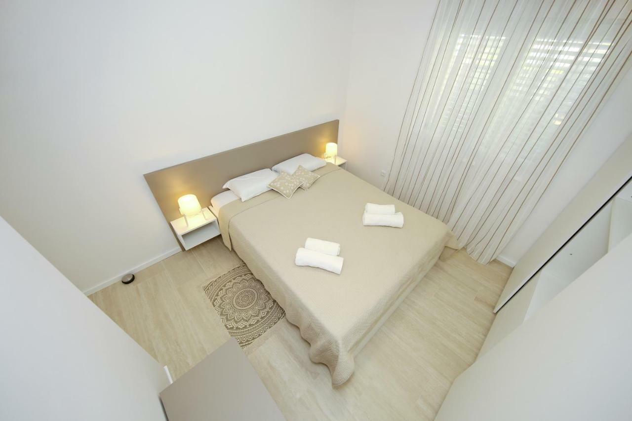 פריבלאקה Valadar Apartments מראה חיצוני תמונה