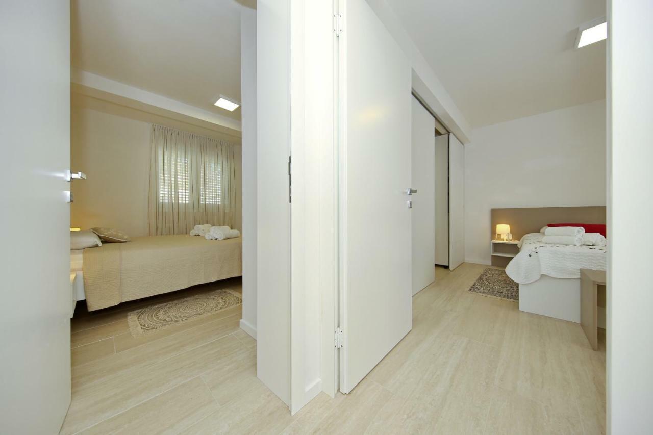 פריבלאקה Valadar Apartments מראה חיצוני תמונה