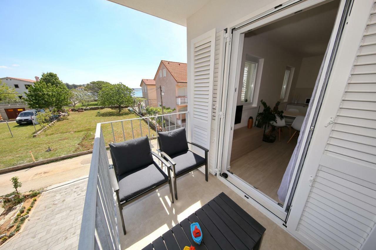 פריבלאקה Valadar Apartments מראה חיצוני תמונה